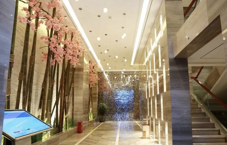 【昆明酒店洗浴用品】讲述当洗发液遇上瓶子的故事